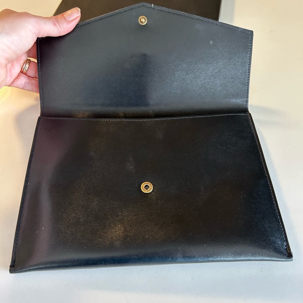 YSL Pouch Supplice - Picture 9 of 11